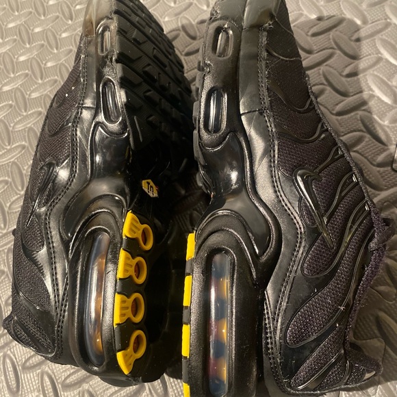 Nike Air Max Plus Black Batman size 8 womens RARE running shoes - Picture 6 of 8